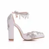 Scarpe Lady Fashion Single White Punta a punta con strass Fibbia Cinghie Donna Pompe Tacco grosso Party Prom Heels2053278 Drop De Dhjpt