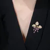 Pins Brooches Fashion Grape Copper Inlaid Cubic Zirconia Brooch Creative Pin Design Clothing Accessories Year Gift 230630