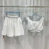 Tweedelige jurk ontwerper 23 zomer nieuwe letter geborduurd dames mouwloze tanktop + A-lijn halve rok wit maanlicht korte casual set IIW4
