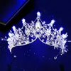 Biżuteria do włosów ślubnych 12 stylów świecące tiary kryształowa perłowa panna młoda ślubna korony z niebieską światłem LED Luminous Princess Crowns Party Diadem 230630