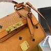 Designer -SHOULDER DESIGNER Väskor Kvinnor Enkla modedesigners Handväska Messenger Crossbody Bags Ladies Purse