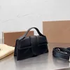 Projektanci skórzane torby z torbą na ramię torebki torebka słynna mini mała torebka z regulowanym paskiem krzyżowym rozmiar OS 18 cm z pudełkiem i koszem na śmieci - H2008