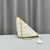 Torba pod pachami designer haftowa kontrolna trójkąt torba plecak damska torba na ramię crossbody torba ręcznie wykonana diamentowa torebka torebka mody torebka torebka 26 cm