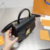 Shell Bag Umhängetaschen Designer Frauen Patent Leder Crossbody Handtasche Luxus -Tasche Mini -Tasche Klassiker