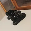 Sneakers Summer Nowe miękkie 2023 Sandały Dziewczęce Dzieci Modka fajne gladiator dzieci swobodne buty upuść wysyłka fajna klamra maluch butów puhkd230701