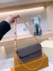 أكياس الكتف 2023 Women Designer Messenger Bag محفظة M81911