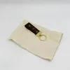 Cartas Chave de luxo Cadeia Dragonne Segurança Keychain Acessórios para homens ao ar livre Portachiavi Bag Charm Wallet Designer Keyrings Purse PJ047 E23