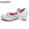 Sneakers ULKNN Kids Shoes Girls Sandals Ruffles Pink White Fille Shoes Pearl Soft Leather Female Sandal Children Princess Dress ShoesHKD230701