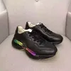 Designer Rhyton Glitter Sneakers Men Sapatos Mulheres Couro preto branco com impressão de arco -íris Retro Sneaker Rubber Robumky Sole Oversize Casual Shoe 05