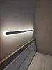 Lampade Long Strip Camera da letto Comodino Luce Soggiorno Portico Semplice e moderno Decorazione a LED Divano Bar Lampada Linea Lampada da parete a LEDHKD230701