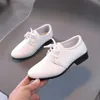 Sneakers Children's Black White Pointed Front Lace Up Leather Shoes Boys 'Low Heel Wedding Performance Stage Formell SHOESHKD230701