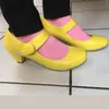 Stivali casual giallo basso tacco mary janes scarpe da donna in pelle phenllow taellone pompe per feste da festa nude scarpe da sposa signore donne