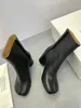 Tabi 발목 부츠 Chunky Heel Ankle Boot Split toe 여성 크림 은빛 색상 가죽 마틴 드레스 부츠 디자이너 럭셔리 캐주얼 부츠