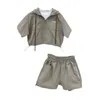 Kläder sätter 19 år pojkar sommardräkter 2023 shortsleeved koreanska barn baby bekväm med huva twopiece mode småbarn pojke kläder 230630