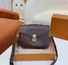 S Designers Bag Eming Pochette Pochette Women Handbag Messenger Bags Highle Leather Metis Elegant Womens Crossder Bag 98881