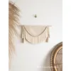 Tapestries Macrame Wall Hanging Tapestry with Wood Beads and Tassels Handmade Woven Home Office Nursery Decor Bedroom Livingroom Decration 230701