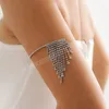 Luxuriöses Iced Out Strass-Armband mit offenem Oberarm für Damen, Schmuck, Quasten-Manschettenarmreif, Party-Geschenke, Ladis-Statement