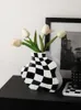 Vaser Creative Home Decor Ceramic Flower Arts Ceramics Checkered Living Room Salon Decoration Pots Tall Vase 230701