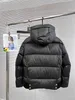 秋と冬の男性の太いジャケット、フード付きのゆるい、フリースのコート、シンプルで寛大なスタイル、防水性と風の装置生地。