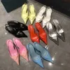 2023 new Brand Pointed Sandals Designer Luxury Womens High Heels Shallow Mouth Patent Leather Flat Shoes Inverted Triangle Sandal Fashion Dress Shoe