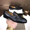 Designer-Herren-Leder-Loafer mit grünen und roten Web-Schuhen, Ledersohle, Business-Mode-Klassiker-Schuhe 01