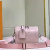 Bolso de diseñador para mujer Bolso de mano portátil de gran capacidad Bolso de almohada elegante Bolso de hombro en relieve de color sólido Bolso de cuero vintage # 44954