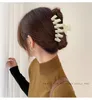 女性用の大きなポニーテールサメのヘアクリップ