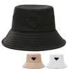 Pra Hats Bucket Hat Casquette Designer Stars with The Same Casual Outing Flat-top Small Brimmed Hats Wild Triangle Standard