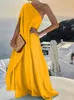 Urban Sexy Dresse Off spalla Boho Abito lungo Elegante One Loose Party Summer Fashion Button Solid Beach Maxi 230630