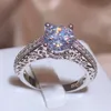 2022 New Fashion Simple Set Diamond Ring Women 925 Stamp Flash White Zirconia Ring Party Wedding Gift