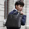 Bortkörningar av hög kvalitet män väska för 14 tum bärbara affärsresor handväskor läder kontor axel man 230701