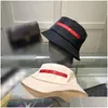 Chapeaux à large bord Classique Seau Chapeau Designer Femmes Hommes Marque De Luxe À Bords De Pêche En Plein Air Lettre P Sun Cap Summer Fit Drop Delivery Dhbhw