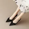 Klänning Skor Dam Pumps Designer Höga klackar Elegant Kvinna Klack Vintage Office Party Dam Loafers Sexig Naken Black Talon Femme