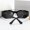 Tasarımcı Güneş Gözlüğü Kadınlar ve Erkekler Moda Modeli Özel UV 400 Koruma Mektubu Büyük Bacak Çift Kiriş Çerçevesi Açık Tasarım Alaşım Elmas Güneş Gözlüğü 3031