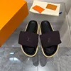 Sandália de designer feminina sandálias de plataforma desliza chinelos masculinos estampados fundo grosso sapatos rasos de verão sandálias de praia casuais couro genuíno de alta qualidade com caixa 10A