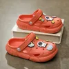 Sneakers Strand Slippers Voor Jongens Meisjes Kinderen Zomer Water Licht Sandalen Gat Schoenen Cartoon Casual Zwemmen Waden Sneaker BadkamerHKD230701