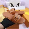 Designer Slippers Luxury Sandals Slides Charm Open-toe Set Foot Vacation Beach Flat slipper Casual Lock Flip Flops Women Shoes Slide brands T230703