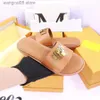 Designer Slippers Luxury Sandals Slides Charm Open-toe Set Foot Vacation Beach Flat slipper Casual Lock Flip Flops Women Shoes Slide brands T230703