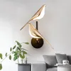 Candeeiro de parede Nordic LED Golden Bird Parlour Bar Luz de cabeceira Pendurada Novidade Rotatable Room Arandela interior