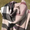 Bur Home Boutique Plush Scarf в продаже колючий стиль бабаг осенний зимний корейский издание имитация клетчатых изданий для женского универсального и густого шпильки с кисточками.