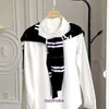 Модные зимние шарфы в розницу для продажи классическая клетчатая полосатая вязаная шарф шарф.