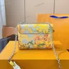 Colorful Painting Twist Women Designer Flap Bag Flower Leaf Pattern V Lock Gold/Silver Chain 4 Colors Two-tone Crossbody Shoulder Handbag Luxury Lady Purse 23x16cm