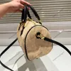 حقائب الأزياء أكياس القش مصممة كروسودي حقيبة قابلة للتعديل حزام فاخر يدوية على حقيبة حمل الأزهار