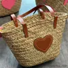 Дизайнерская сумка пляжная сумка Раффия соломенная сумка пляжная сумка простая атмосфера легкая бамбуковая сплетенная сумка тип овощной корзины Tote Mags Women Summer Bag 230417