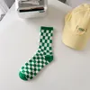 Chaussettes Femme Vert Damier Sport Femme Ins Marée Rayé Lettres Coton Extérieur All-match Beaux Modèles