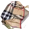 Mode vinterscarves detaljhandel till salu 2023 Ba Jia mönstrad rutig halsduk kvinnor mångsidig höst och varm hals lång sjal