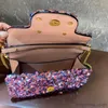 Designer-Baguette-Einkaufstasche, Umhängetasche, 3D-Mini-Handtasche, handgefertigtes Stickerei-Design mit Kunstkristallperlen und Pailletten