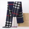 Mode Bur Home foulards pour femmes pour l'hiver et l'automne 2023 Nouvelle écharpe pour hommes Hiver Vérifié Chaud Cou Jeunes Automne Simple Coréen Outwear