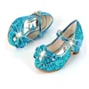 Trampki księżniczka dziecięce modne buty dla dziewczynek kwiatowe cekiny Rhinestone Bow Casual Glitter dziecięce szpilki dziewczęce buty Butterfly KnotHKD230701