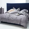 Set di biancheria da letto 100S Cotone egiziano Hollow Wide Edge Ricamo Luxury 4 pezzi Copripiumino con federa in lamiera piana Super Grey